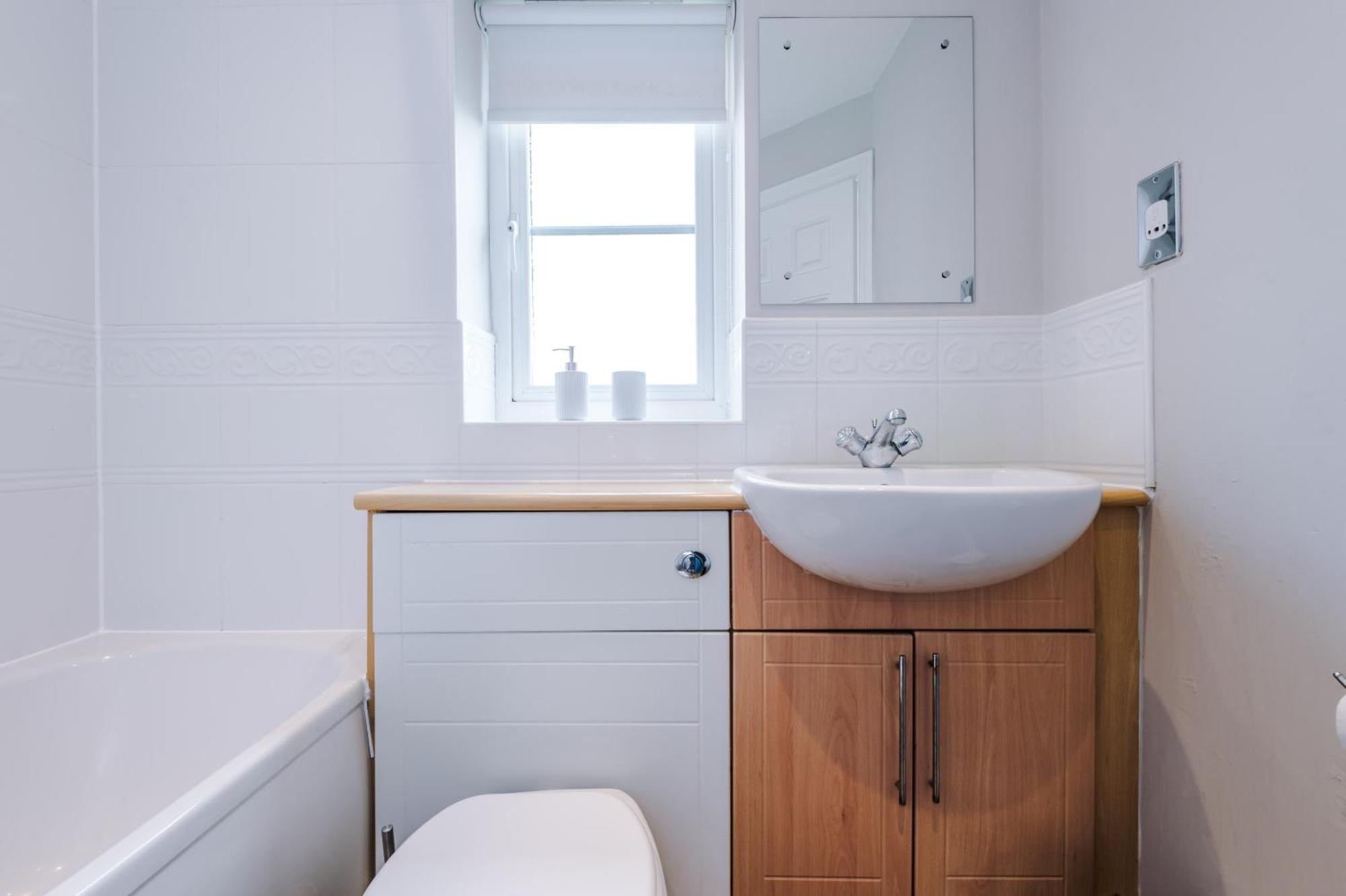 Apartment Cravenwood House