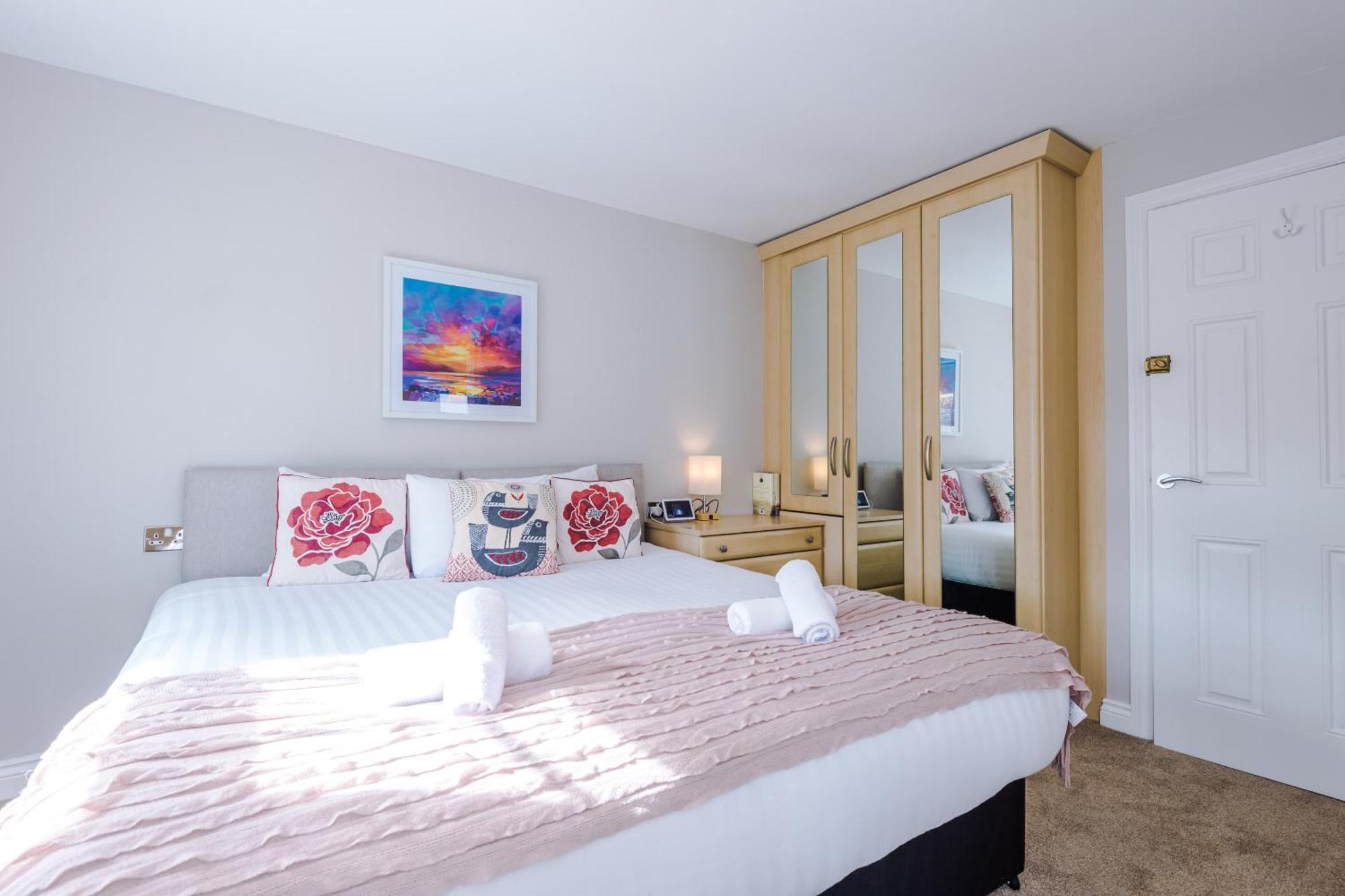 Cravenwood House Apartment *